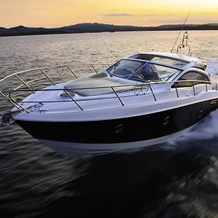 Hotel en barco 5* Mogan Yacht Xperience 3*