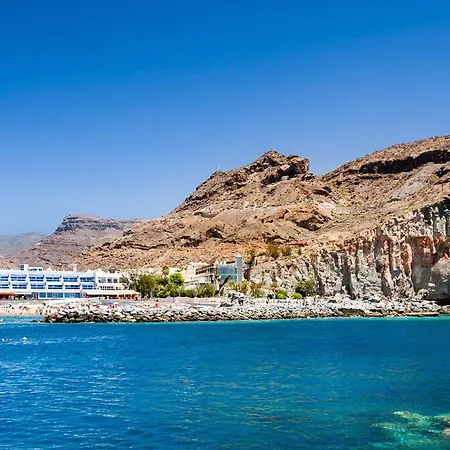 5* Mogan Yacht Xperience Hotel en barco 3*